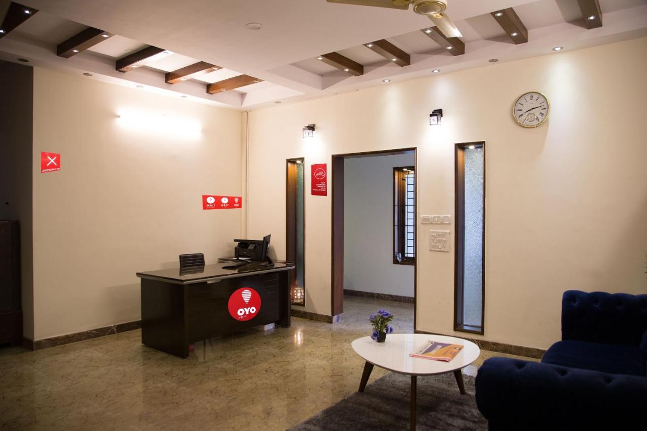 Oyo 8737 King Suites Bangalore Exterior foto